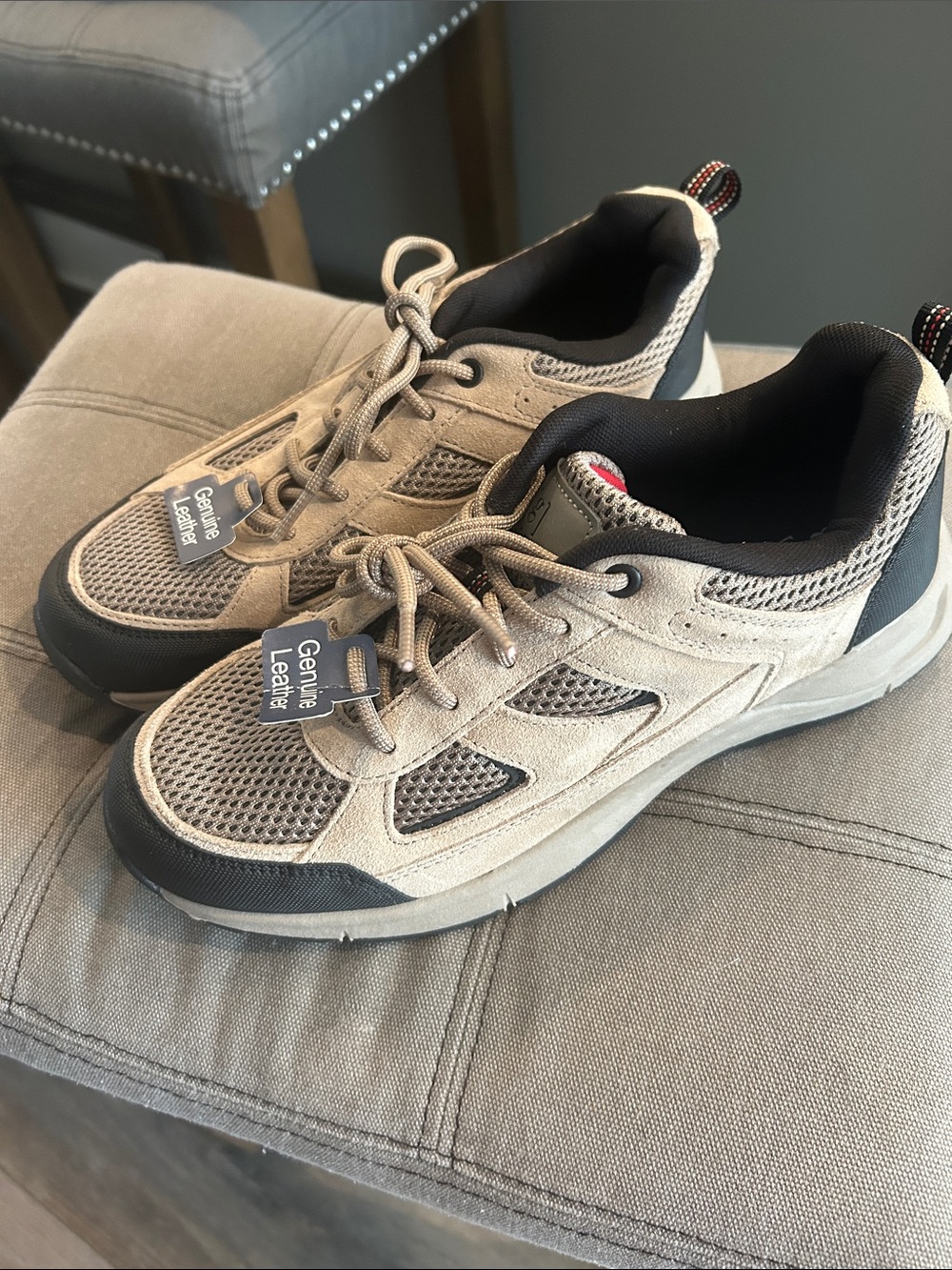 George Beige and Black Men's Athletic Lace-Up Shoes NWT size 8
